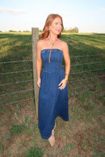 Load image into Gallery viewer, Heartland Strapless Denim Midi Dress