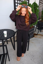 Load image into Gallery viewer, On the Go Cropped Wide Pant- Black