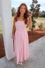 Load image into Gallery viewer, Bella Strapless Flowy Midi Dress-Pink