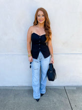 Load image into Gallery viewer, Dallas Strapless Sweetheart Top- Black