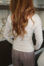 Load image into Gallery viewer, Carsen Round Neck Top- Cream