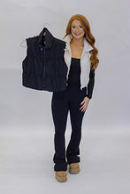 Load image into Gallery viewer, Reed Puffer Vest- Ivory