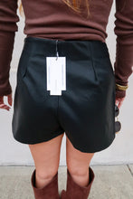 Load image into Gallery viewer, The It Girl Skort- Black