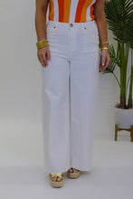 Load image into Gallery viewer, Easy Wide Leg Jeans - White