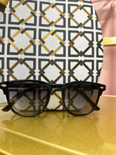 Load image into Gallery viewer, Sunglasses
