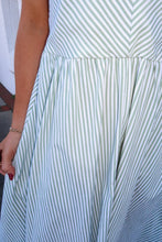 Load image into Gallery viewer, Links Striped Midi Dress