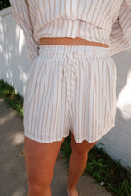 Load image into Gallery viewer, Cafe Striped Shorts Set- Taupe