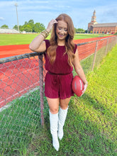 Load image into Gallery viewer, Sandstorm Pleated Set- Garnet