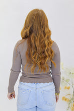 Load image into Gallery viewer, Scalloped Ribbed Top- Coco