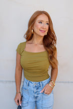 Load image into Gallery viewer, Calver Ruched Knit Top- Olive