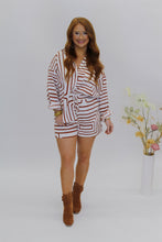 Load image into Gallery viewer, Court Collard Geometric Set Top