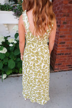 Load image into Gallery viewer, Jungle Print Shift Dress-Lime