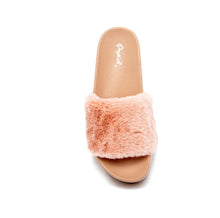 Load image into Gallery viewer, Faux Fur Platform Slippers- Blush
