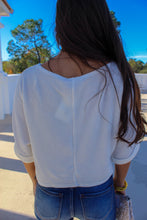 Load image into Gallery viewer, Tanner Boxy Knit Crop Fit- Off White