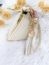 Load image into Gallery viewer, Prism Clutch