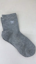 Load image into Gallery viewer, Bow Socks
