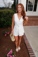 Load image into Gallery viewer, Simply Linen Vest Top- White
