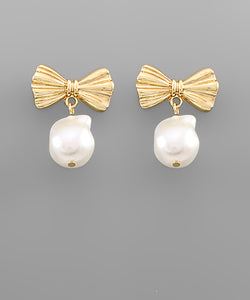 Freshwater Pearl Ribbon Earrings