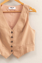 Load image into Gallery viewer, Lady Button Down Vest- Taupe
