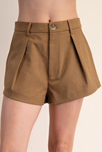 Load image into Gallery viewer, Linnie Pleated Shorts- Brown
