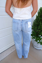 Load image into Gallery viewer, Becca High Rise Barrel Jeans
