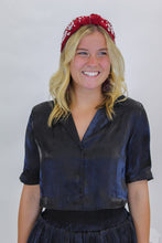 Load image into Gallery viewer, Exceptional Cropped Button Down Shirt- Black
