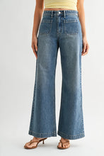 Load image into Gallery viewer, Micro Patch Pocket Wide Leg
