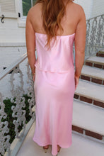 Load image into Gallery viewer, Dreaming Satin Strapless Tube Top- Pink
