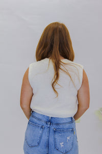 Give Me Something Cropped Vest- Cream
