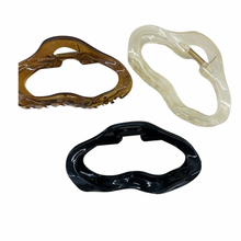 Load image into Gallery viewer, Neutral Claw Clips
