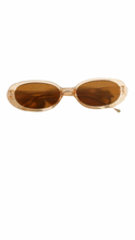 Load image into Gallery viewer, Trendy Round Eye Sunglasses
