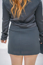 Load image into Gallery viewer, Ashlee Woven Slit Skirt- Black
