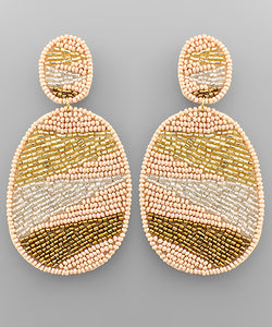 Geometric Pattern Oval Earrings