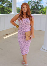 Load image into Gallery viewer, Magnolia Floral Ribbed Midi Dress- Blush

