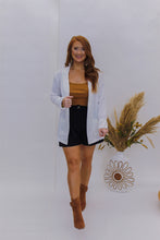 Load image into Gallery viewer, White Boyfriend Blazer
