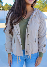 Load image into Gallery viewer, Polly Lightweight Woven Jacket
