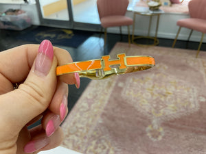 H Thin Clasp Bracket